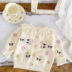 Gilet Bébé Fille – Fleur de Printemps