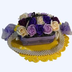 Arrangement floral en savon - Élégance violette